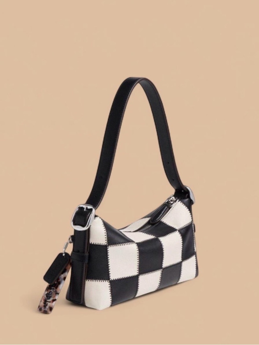 Coachtopia Sold Out Should Bag! (Read description) - Picture 5 of 9
